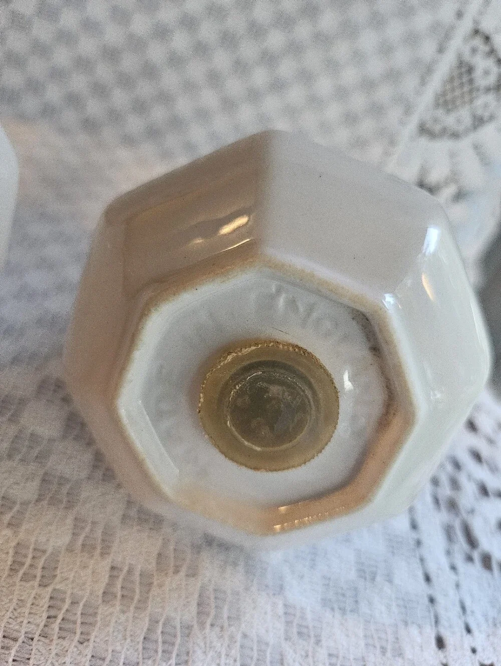 Johnson Brothers Heritage Ironstone Salt & Pepper Shakers